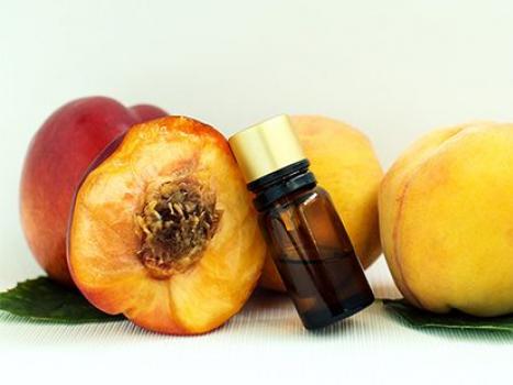 Масло персиковых косточек - полезные свойства, применение в косметологии и народных рецептах